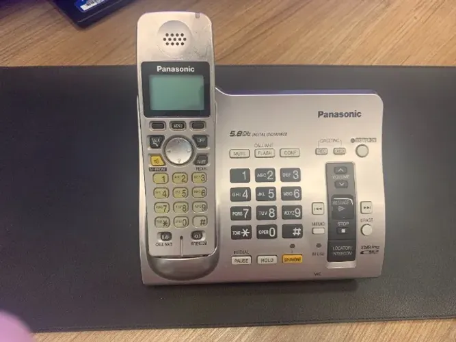 Telefone Sem Fio Panasonic KX-TG6075LB com Secretaria eletrônica