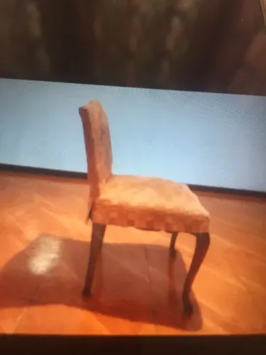 Linda poltrona , antiguidade !!!