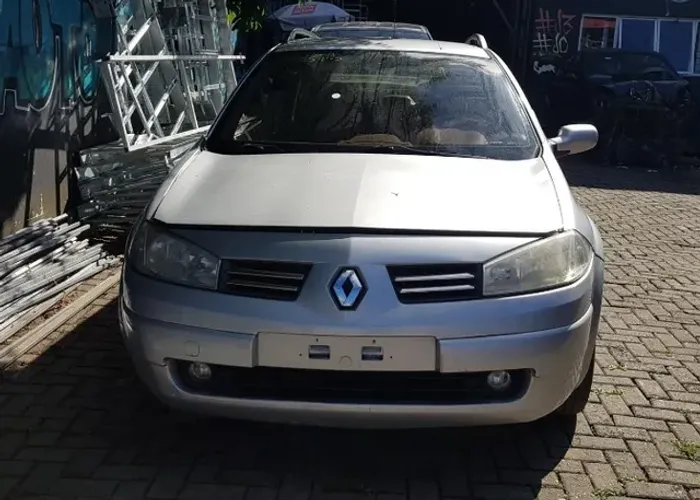 Sucata megane grand tour 1.6 2012 - retirada de peças