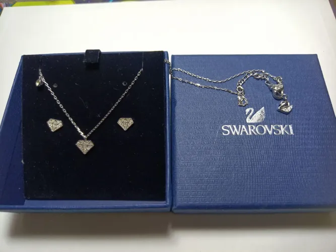 Colar e brincos Swarovski original