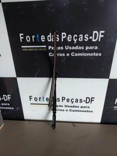 Braço Limpador De Parabrisa Esquerdo Da Saveiro Do Gol Voyage G5 G6