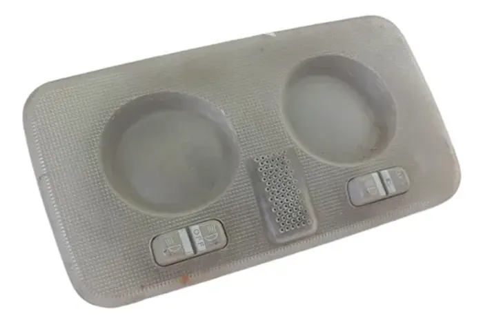 Lanterna Luz Teto Cortesia Fiat Bravo 2012 A 2013  *