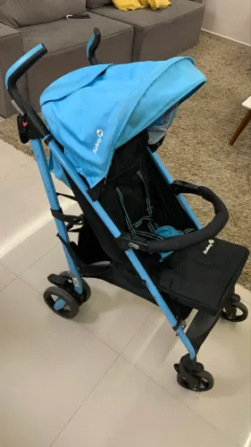Carrinho bebê guarda chuva Safety 1st