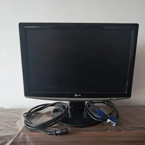 Monitor LG Flatron W1752t 17
