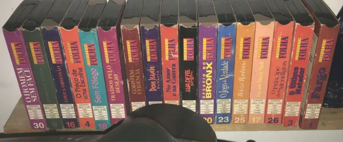 VHS Filmes Clássicos - Videoteca Folha com 17 VHS