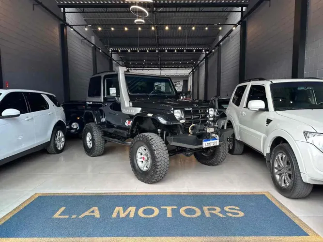 Troller T-4 4X4 2.8 TB Int. Cap. Rígida Diesel 2004