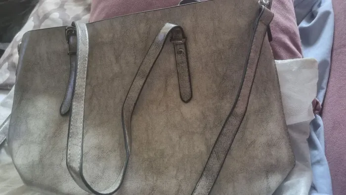Bolsa social de mão/ombro  cinza courino 
