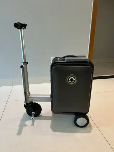 Mala elayrmala eletrica  de viagem  e feiras estilo patinete elétrico Airwheel
