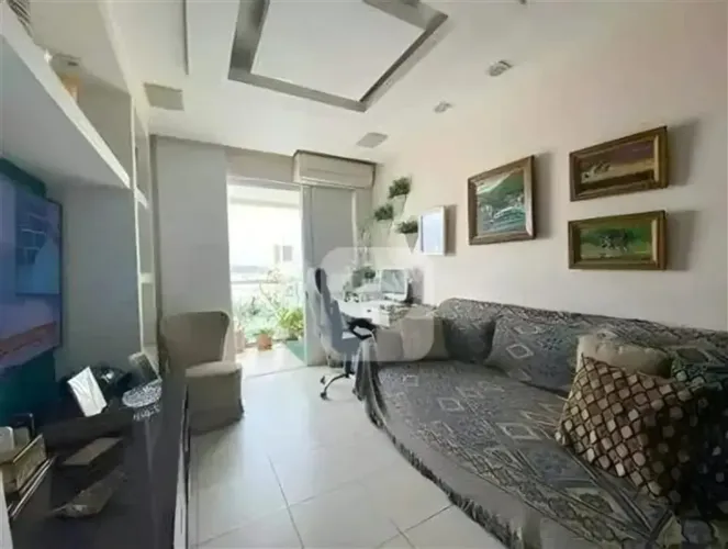 Apartamento de 3 dormitórios à venda no Quartier Carioca - Catete