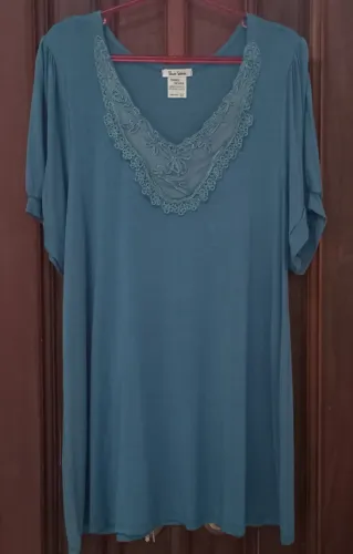 Blusa Feminina PEÇA COM DEFEITO PREÇO BAIXO Túnica manga curta moda grande 52 Azul bordado