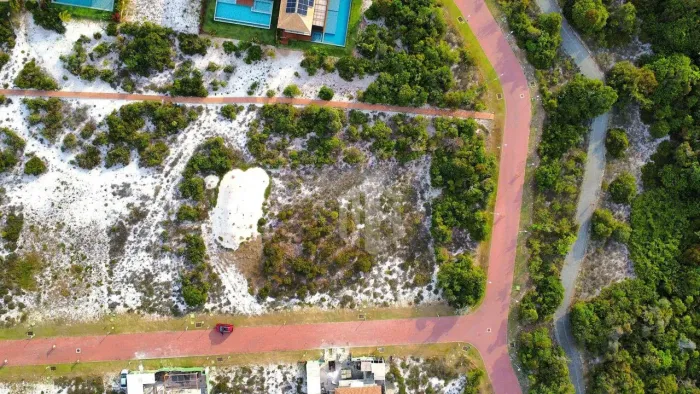 Terreno à Venda no Condomínio Tartarugas | Piscinas Naturais Praia do Forte