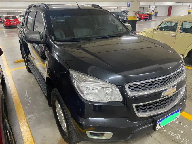 Chevrolet S10 Pick-up LT 2.8 TDI 4X2 CD Diesel AUT 2015