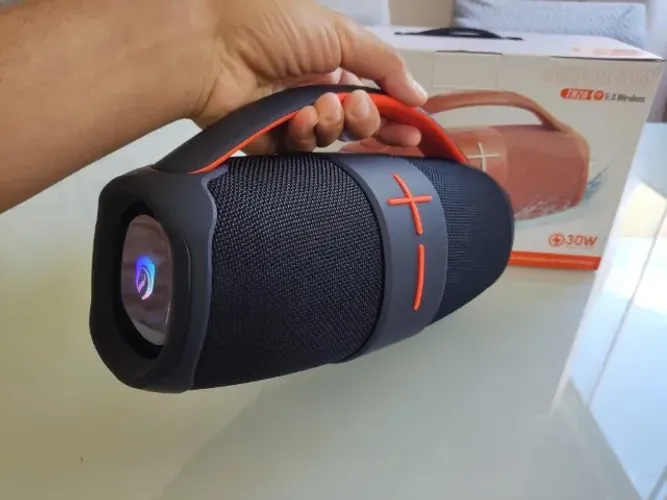 Caixa Som USB Bluetooth Tn26 Prova D'água com LED RGB