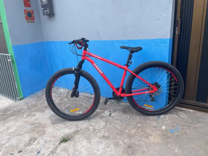 Vendo bike 21machas 3 meses de uso