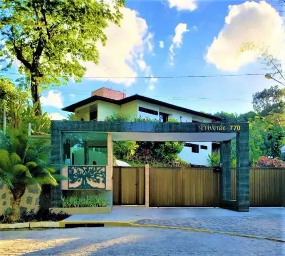 Casa em condomínio de 250 m2, com 3 quartos, suíte, lazer em Sítio dos Pintos - Recife - P