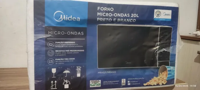 Micro-ondas Midea 20L Preto e Branco