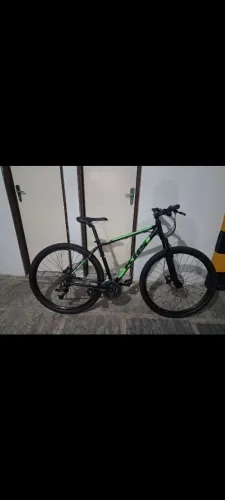 Bicicleta Khs Shimano acera 27 Velocidades R$ 1.299.00 Freios hidráulicos 