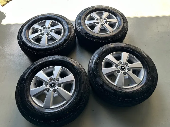 Jogo pneus sprinter 225/75r16 continental okm 