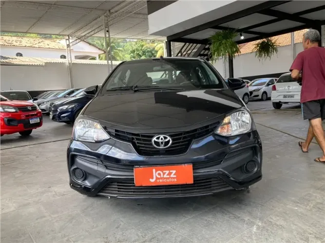 Toyota Etios X Plus Sedan 1.5 Flex 16V 4P Mec. 2020