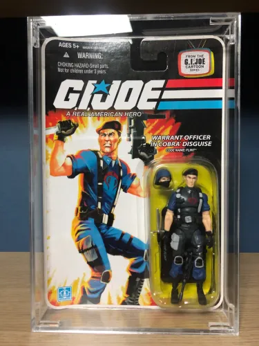 Boneco Gi Joe Hasbro Flint, lacrado e com case de acrílico 
