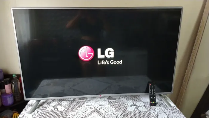 Tv led lg 55 polegadas full HD com conversor digital integrado entrego 