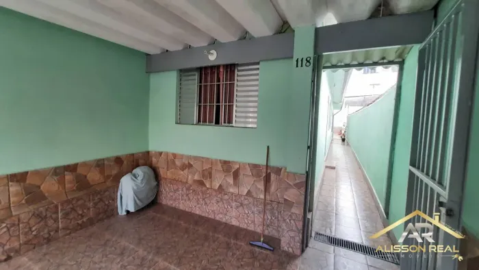 Casa totalmente térrea, Jardim Pestana, Osasco.