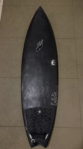 Prancha Half carbon Udo Bastos