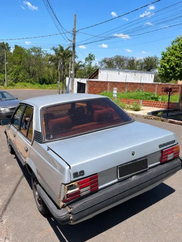 Chevrolet Monza GL 2.0 Efi/sl/l/650/club/barc.2e4p (álcool) 1989