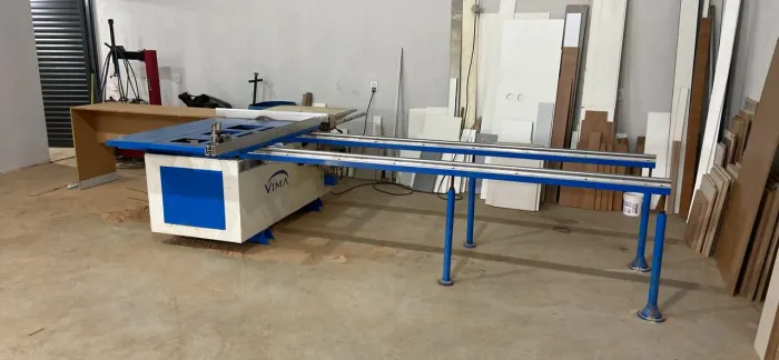 Esquadrejadeira semi precisão 2900 vima 8.500$