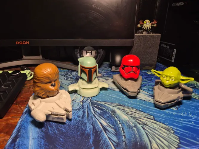 Lote 4 Brinquedos Star Wars McDonald's 2020