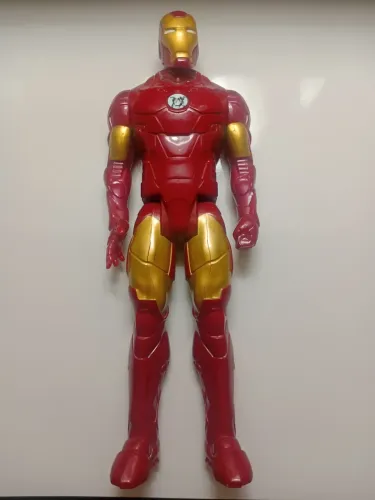 Boneco homem de ferro marvel