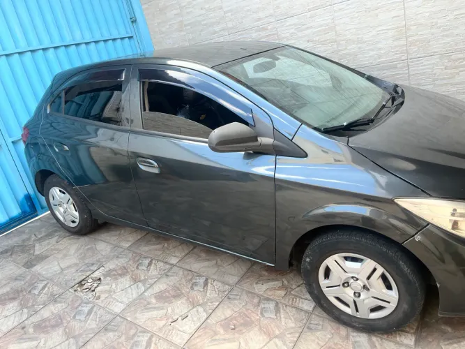 Chevrolet Onix Hatch LT 1.0 8V Flex Power Mec. 4P 2016