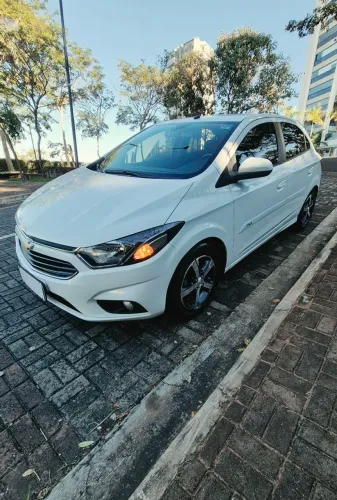 Chevrolet Onix Hatch LTZ 1.4 8V Flex Aut. 4P 2019