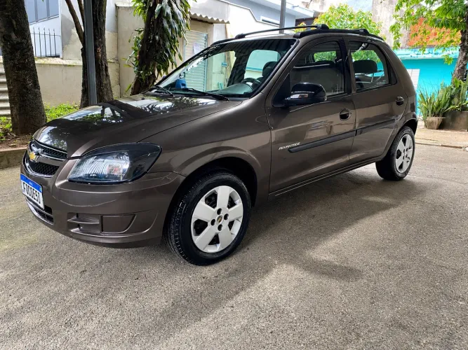 Chevrolet Celta Advantage 1.0 8V Flexpower 5P 2014