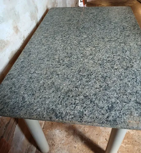 Vendo mesa de marmore