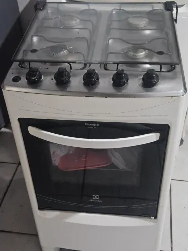Fogão 4 bocas Electrolux