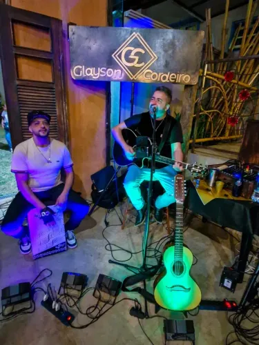 Show Música ao Vivo Sertanejo Glayson Cordeiro
