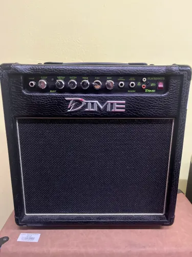 Amplificador de guitarra Dime