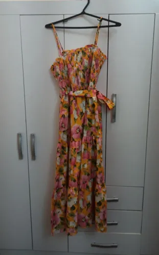 Vendo vestido floral lindo!!
