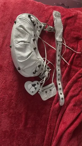 Bolsa Tiracolo Balenciaga Le Cagole Off White