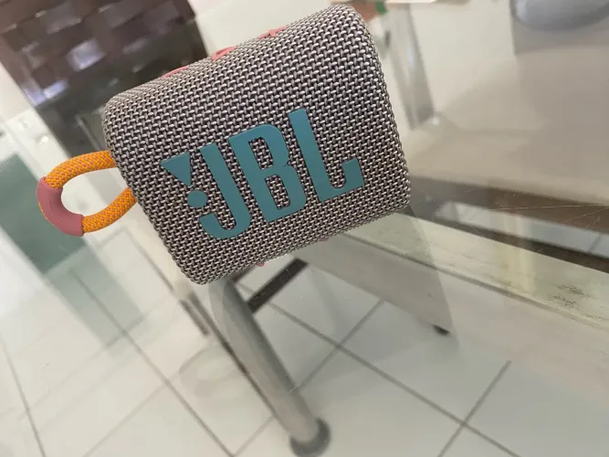 Caixa de som portátil Bluetooth JBL GO3