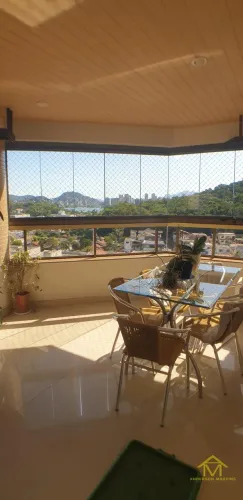 Apartamento em Praia da Costa - Vila Velha, ES