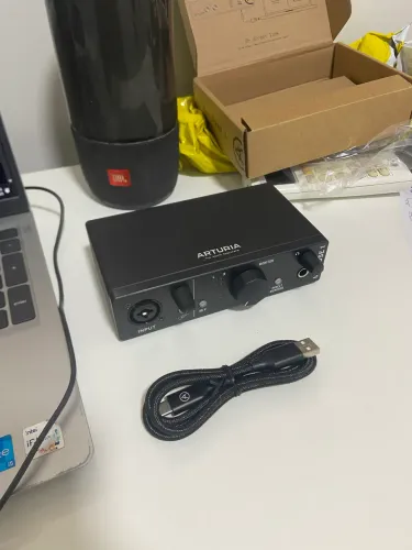 Interface de Áudio Arturia MiniFuse 1