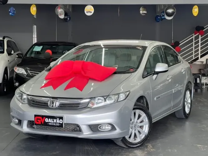 Honda Civic Sedan LXS 1.8/1.8 Flex 16V Aut. 4P 2013