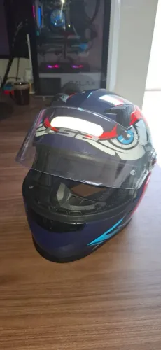 Vendo capacete tribal 