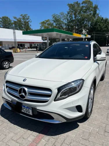 Mercedes-Benz GLA 250 Vision 2.0 TB 16V 211cv Aut. 2015