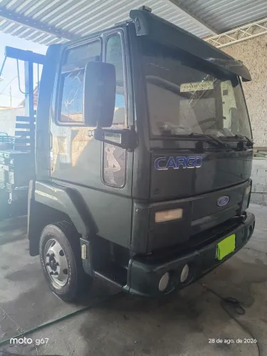 Ford cargo 815e