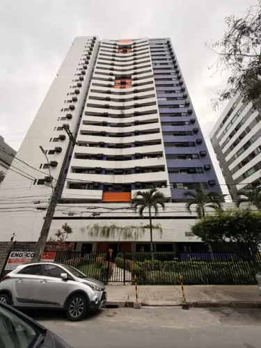 OPORTUNIDADE IMPERDÍVEL EM BOA VIAGEM CONFORTO, LOCALIZAÇÃO E QUALIDADE DE VIDA!
