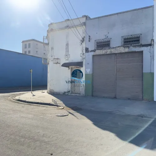Armazém para locação com escritório