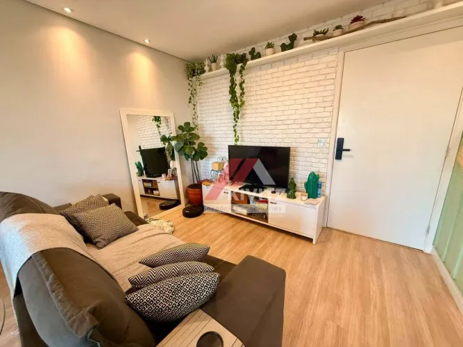 Apartamento com Vista Livre e Sacada Ampla no Catharina Zanaga